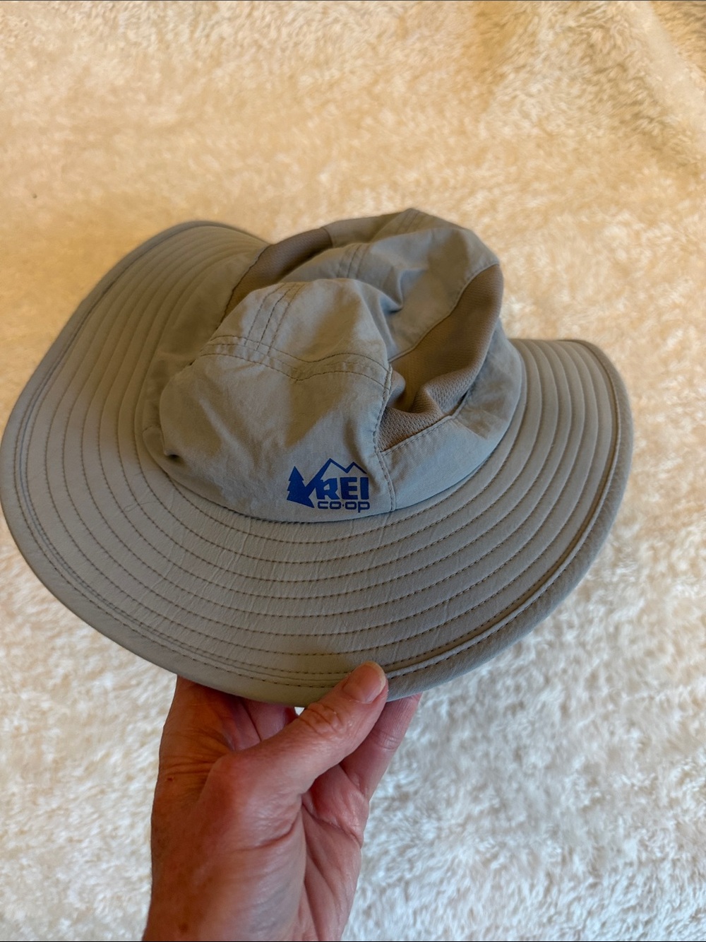 REI Co-op Kids Sun Hat in Light Gray size 4y-7y
